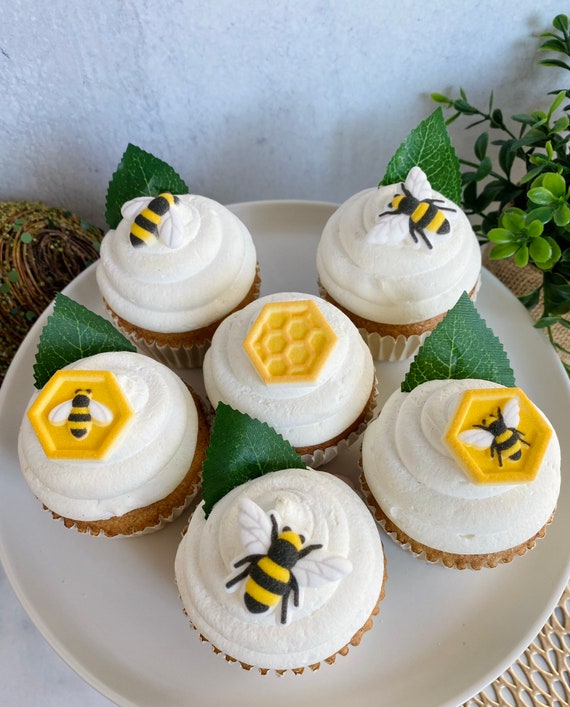 BUMBLEBEE BEE Image Edible Cake topper, Cupcakes, Cake Strips