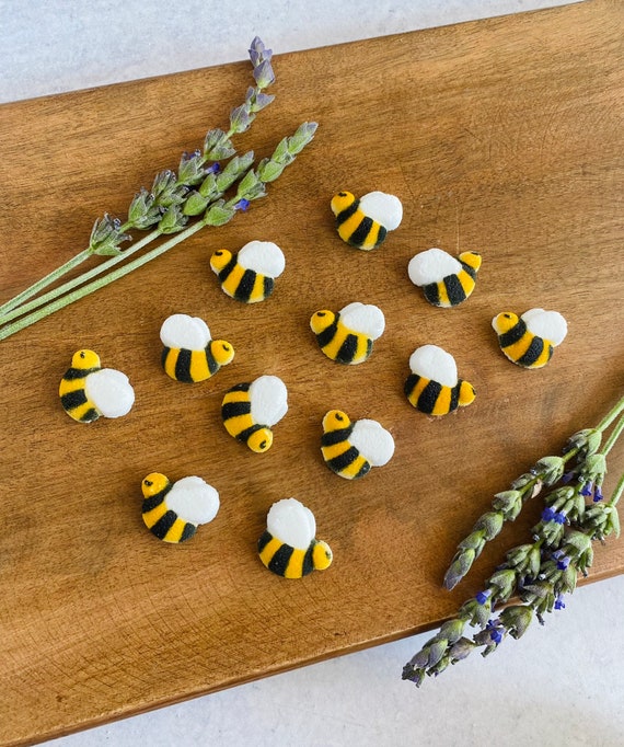 24 BUMBLE BEE EDIBLE Sugar Cupcake or Cake Toppers by Decopac Bee  Decorations for Party Desserts, Birthdays, Spring Themed Party 