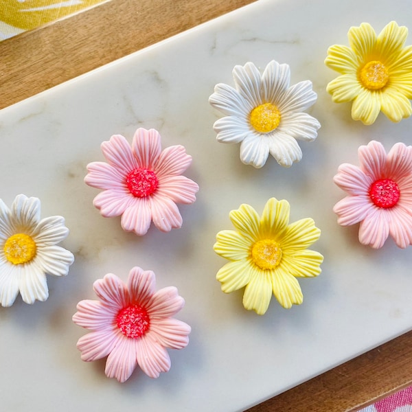 WHITE, PINK, YELLOW Daisy Gum Paste Flower Assortment - 12 Pieces Daisies Cupcake or Cake Toppers for Birthdays, Weddings, Mother's Day