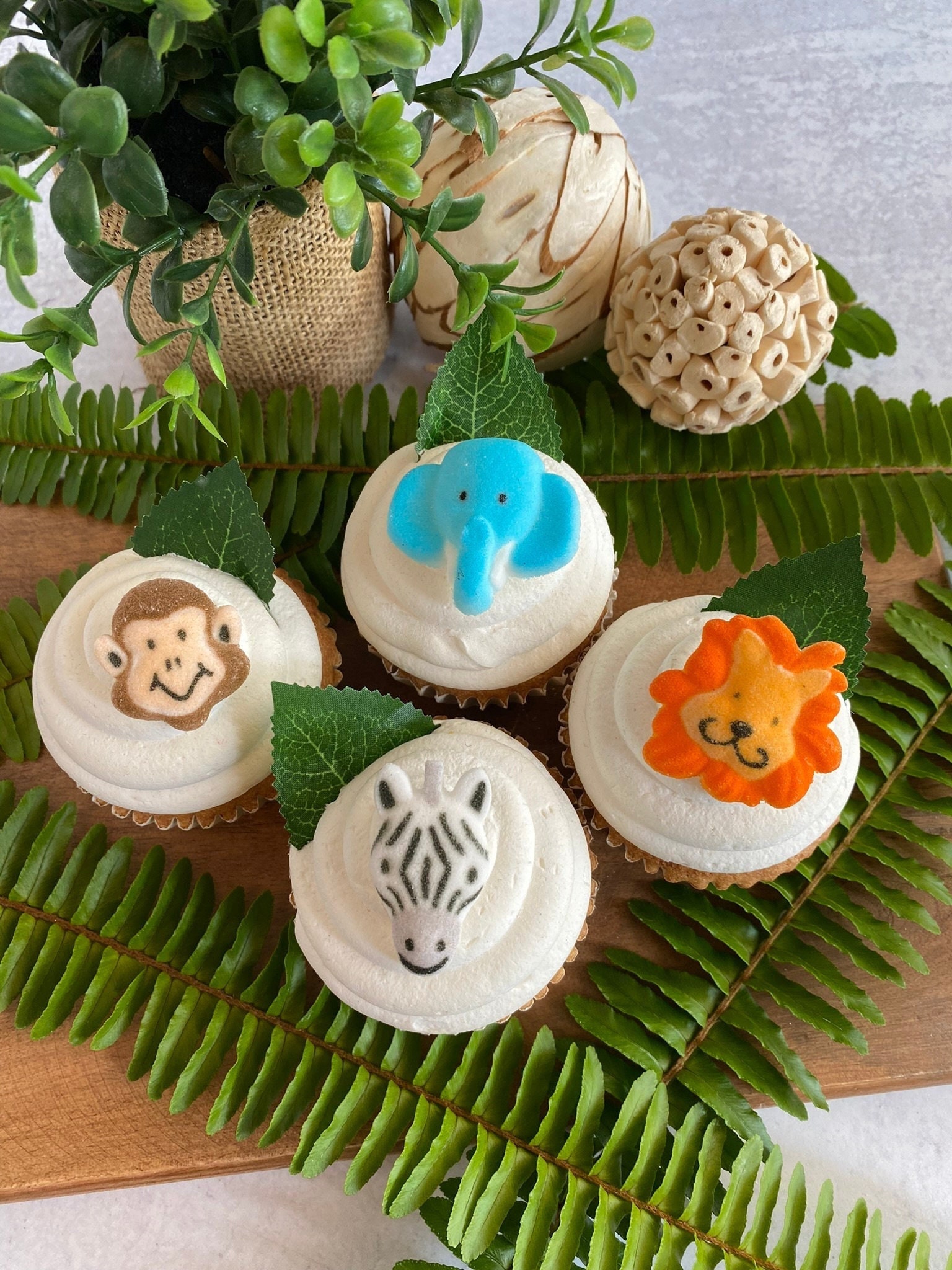 30 adornos comestibles para cupcakes – Linda colección de animales de la  selva para decoración de pasteles comestibles | Hoja de oblea comestible