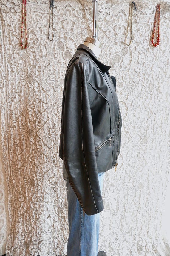 Slim Black Leather Jacket - image 8