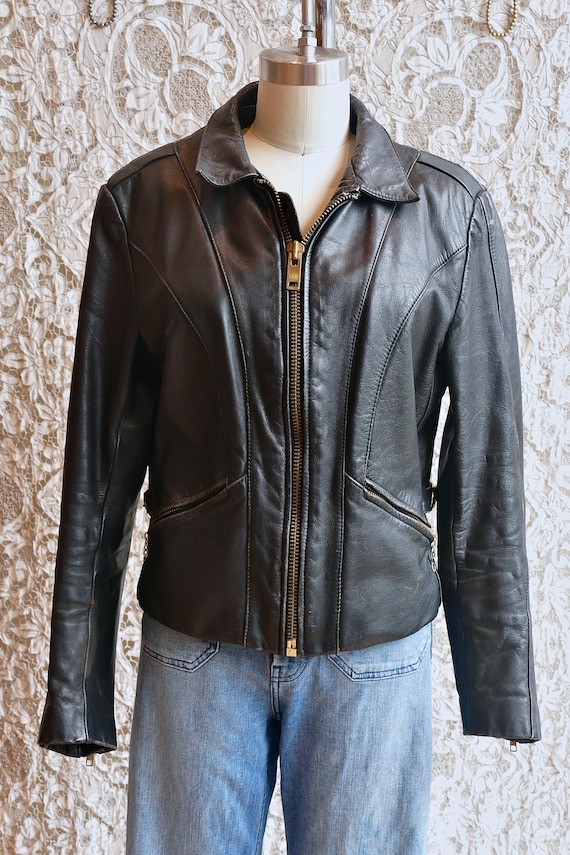 Slim Black Leather Jacket - image 4