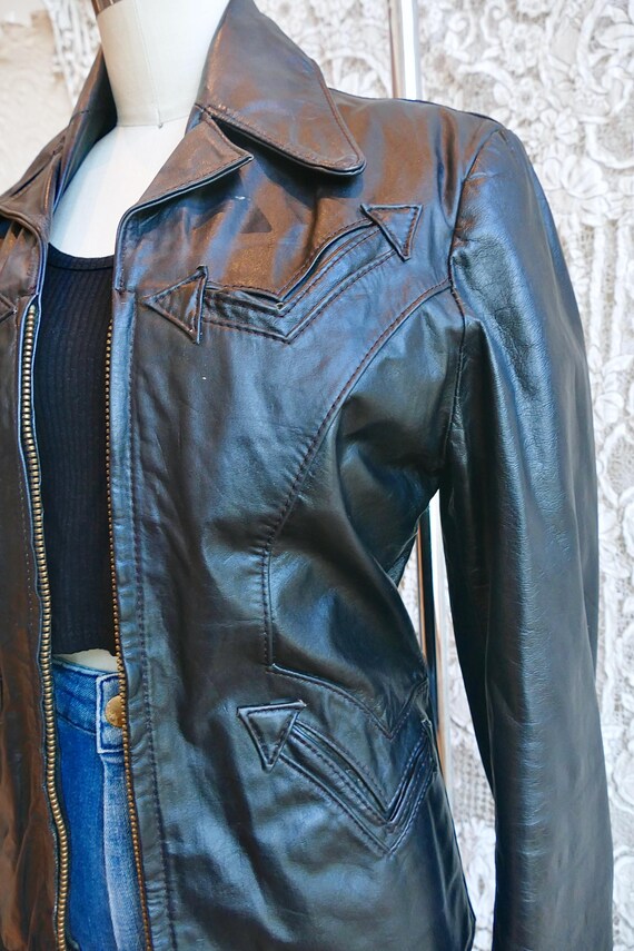 Shrunken Black Leather Jacket - image 8