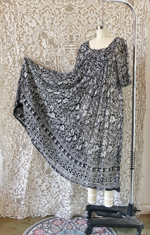 Black and White Indian Gauze Cotton Tent Dress