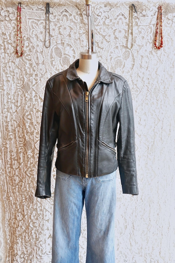 Slim Black Leather Jacket - image 3