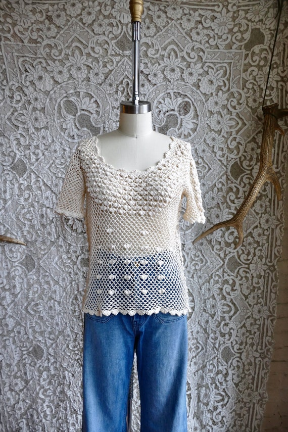 Crochet short sleeve top Gem