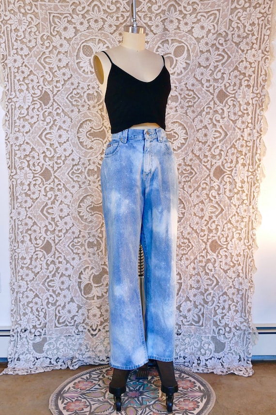 Lee Bleach Splattered Buckle Back Jeans