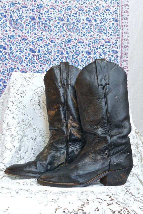 frye distressed boots