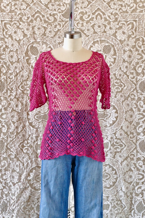 Maroon Crochet Lace Short Sleeve Top