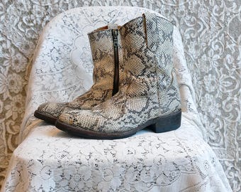 Snake Embossed Santa Rosa Leather Boots size 7.5