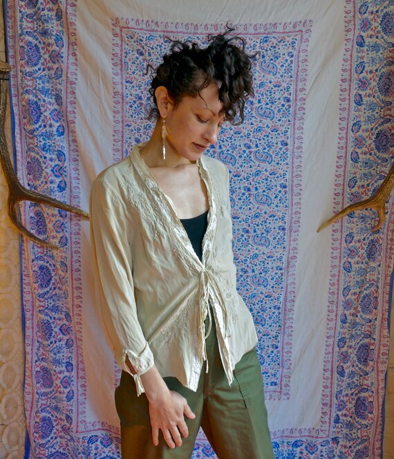 Applique Silk Lace Bed Jacket