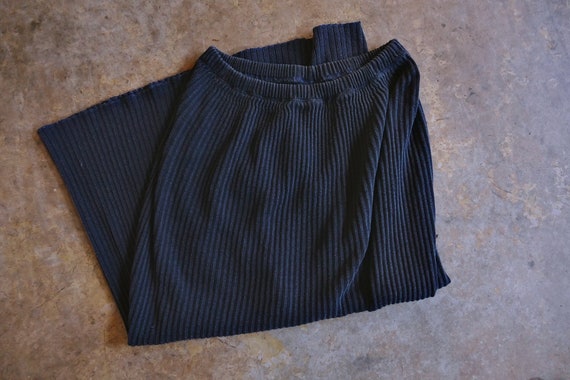 Rib Knit Black Cotton Skirt - image 6