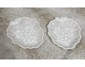 Vaso de leche blanco Hazel Atlas con diseño de uva para dulces, baratijas, etc. - Juego de 2