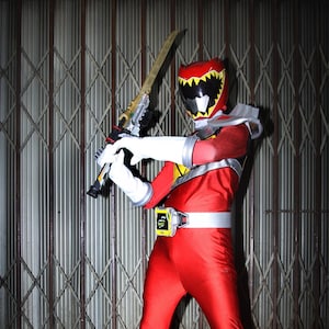 ANIKI Dino Charge Ranger Costume Cosplay Sentai Kyoryuger