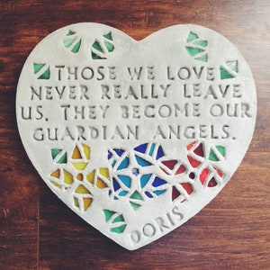 personalized garden stepping stone with mosaic glass flowers (heart) blue/red/yellow