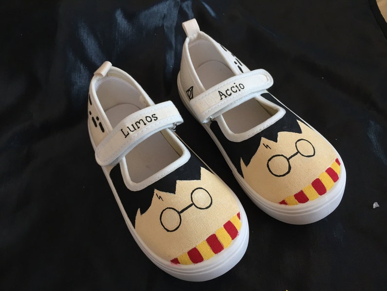 Harry Potter inspired Hand Painted Shoes | Etsy