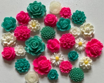 Ship from USA ,,30 pcs Mixed Cabochon Flowers,perfect for Bobby Pin Kit.earring post..resin flower, Bobby Pin Blanks, Silver Bobby Pin..