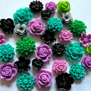 30 pezzi fiori cabochon misti. fiore in resina, perfetto per Bobby Pin Kit. orecchino post.. fiore in resina, Bobby Pin Blanks, Silver Bobby Pin ..