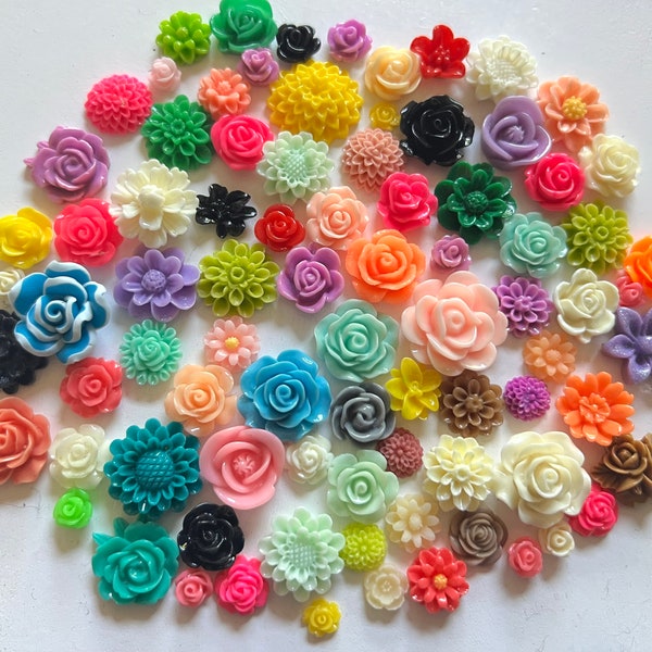 70 pcs Mixed Cabochon Flowers, mixed cabochon flower.perfect for Bobby Pin, earring.mixed resin flower, Bobby Pin Blanks, Silver Bobby Pin..