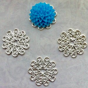 18 pcs 17 mm filigree pendants,filigree flower,silver finding,base setting,silver link,charm,silver connector,silver filigree,brass filigree