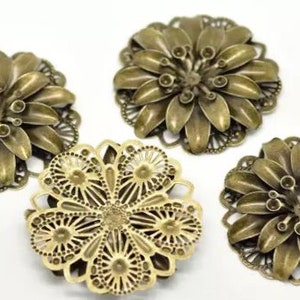 5 Antique Bronze Filigree Flower Charms: Brass Connectors (48 mm)