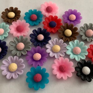 30 Stück 13 mm gemischte Cabochon Blumen, matte Oberfläche, gemischte Harz Blume, Blume Kitt, 13 mm Harz Cabochon, flache zurück Blume, Solide Harz Blume