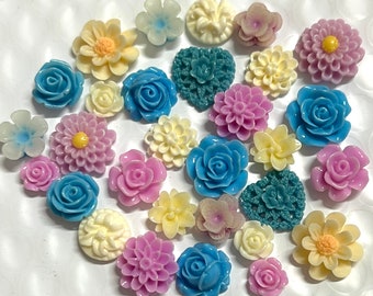 Ship from USA ,,30 pcs Mixed Cabochon Flowers .perfect for Bobby Pin Kit.earring post..resin flower, Bobby Pin Blanks, Silver Bobby Pin..