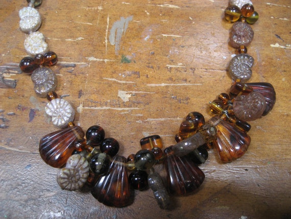 Vintage Beaded Necklace of Brown and Gold Glass b… - image 6