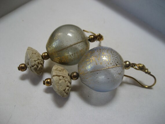 Large Hollow Gold Leaf Murano Glass bead earrings… - image 3