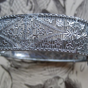Art Deco filigree Bracelet, hinged With Safety Chain, Vintage Bling, Party Wear, silver filigree bangle, Wedding Jewery