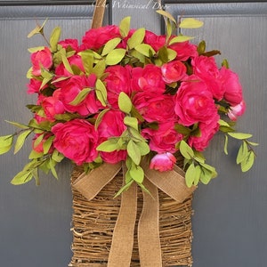Ranunculus basket wreath - spring wreath - front door wreath - farmhouse wreath- double door wreath - wreaths for front door peony wreath