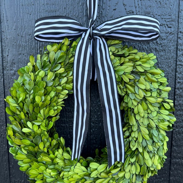 Preserved boxwood wreath - boxwood wreath