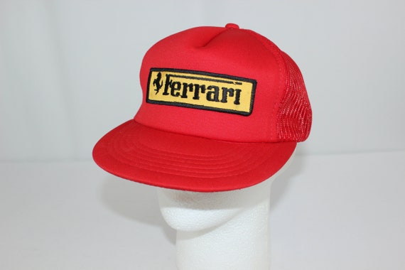 VTG Deadstock Ferrari Patch Red Snapback Trucker H