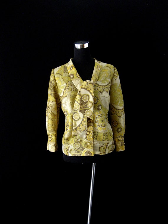 Vintage 1960s Lurex Blouse with front tie. Size L/