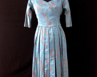 Vintage 1950s Suzy Perette Pale Blue Chinese Silk Box Pleated Dress. Size UK 12 EU 38