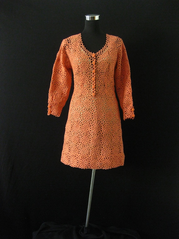 Vintage 1960s Hand Crochet Salmon Pink BIBA Sytle