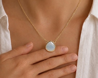 Minimalist birthstone necklace for women, Moonstone necklace gold, Family Birthstone Necklace, Gift for Mom, Birthday Gift, Gift for Her