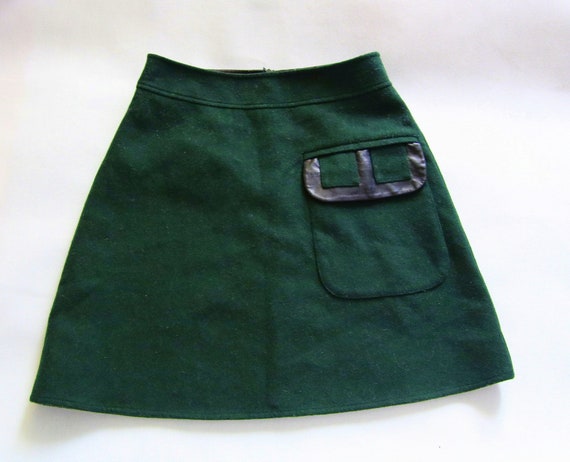 Green skirt size 8 hotsell
