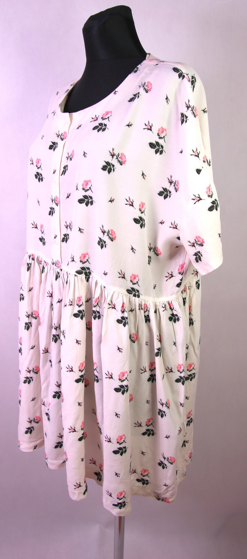 womens xl tunics in oversize flowers XL size