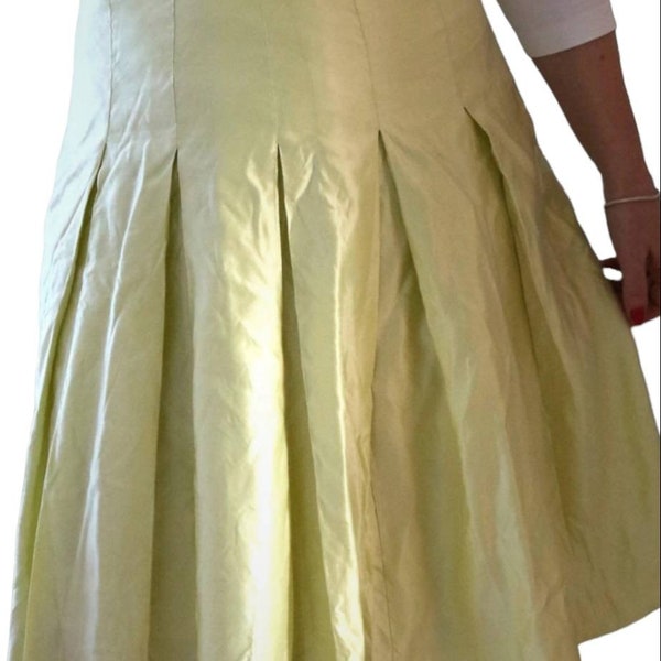 vintage skirt, Ramia, pleats skirt, pistachio color, Amitie, Induyco spain, summer skirt,size US 8/10, UK10/12, EUR 38/40, FR 42