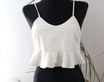 top with frill, eco leather, beige top, size EUR 34, UK 6, USA 2/4 vintage