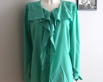 vintage green blouse, Judith Williams   jabot, ruffles, size  Eur 40, UK 12, US 6