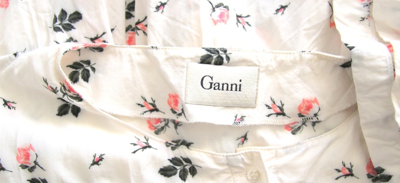 womens xl tunics in oversize flowers XL size