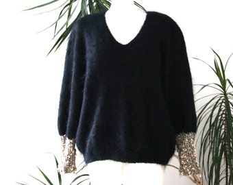 Vintage sweater,  mohair,  oversize, Handmade chunky knit sweater,  mohair sweater, V-neck, black mohair,