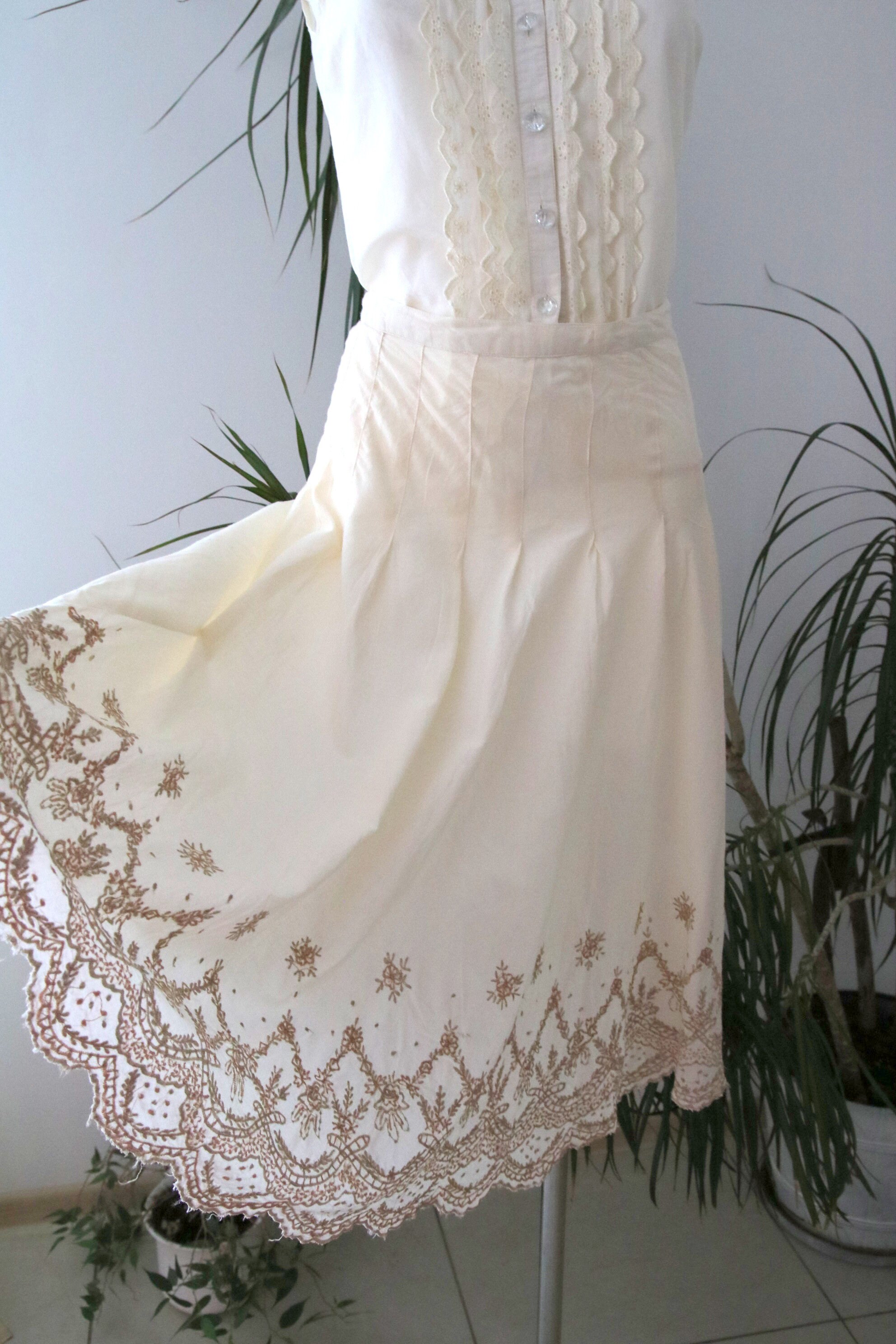 Skirt Vintage Cream Colors Skirt Embroidered Light Etsy UK