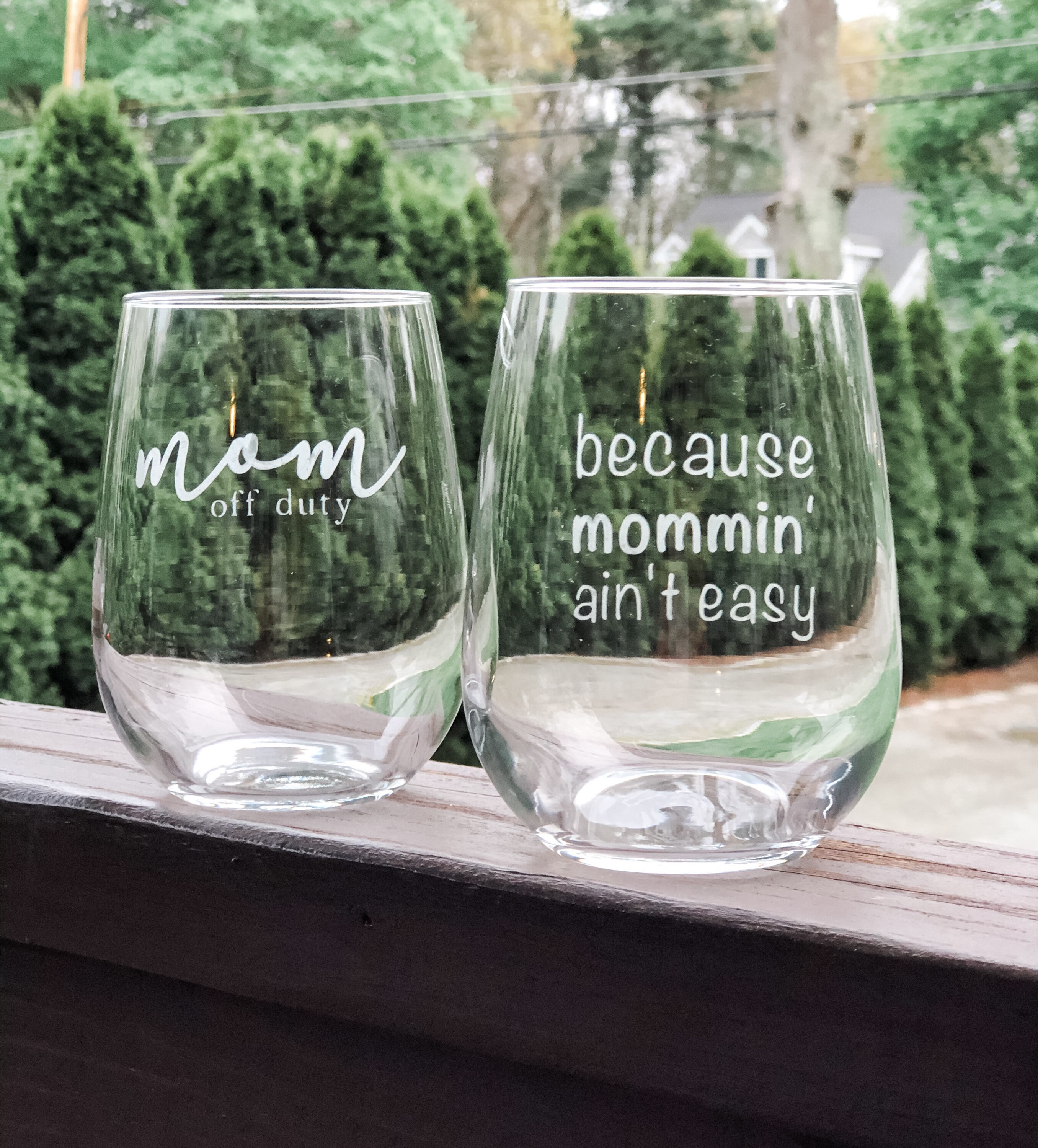 Etched Wine Glass Mom off duty Etsy