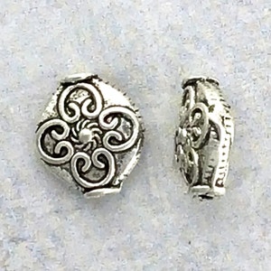 8 Celtic Cross Antique Silver Beads • 15x13x5mm • 1.5mm Hole • Oval Pewter Bead • Design on Both Sides • Lead Free Pewter Spacer Beads