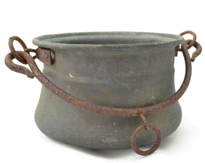Copper Water Bucket With Rusty Iron Handle Patina Vintage Etsy