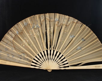 Victorian hand fan, lace &  blue birds silk hand held folding fan, 1800's antique bovine bone collectors fan, theatre or film costume prop