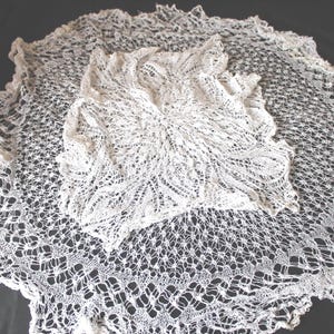 Manteles antiguos de ganchillo y chal de encaje, textiles victorianos